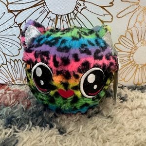 DanDee plush stress ball